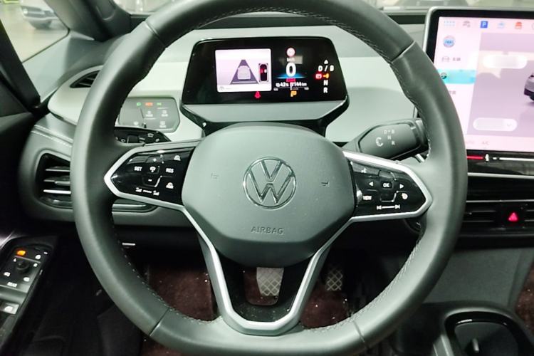 Used Volkswagen ID.3 2025 Smart Edition Outstanding Model Steering Wheel
