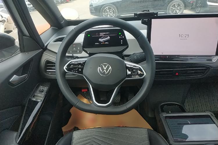 Used Volkswagen ID.3 2025 Smart Edition Outstanding Model Steering Wheel