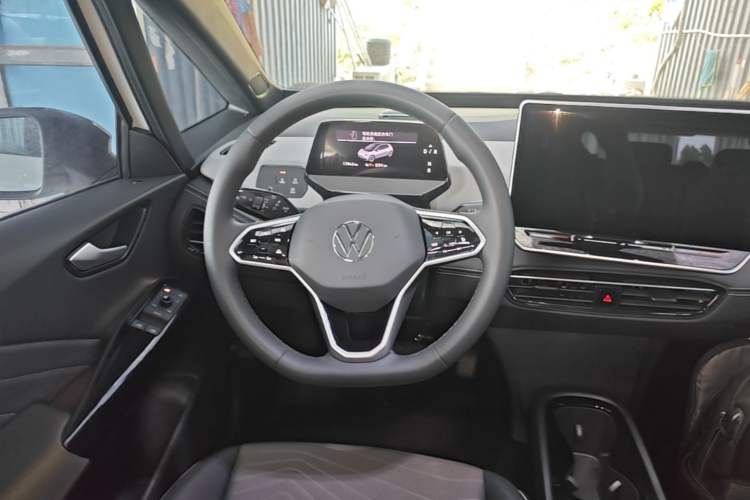 Used Volkswagen ID.3 2025 Smart Edition Outstanding Model Steering Wheel