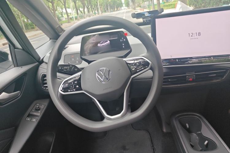 Used Volkswagen ID.3 2025 Smart Version Pure & Intelligent Enjoyment Edition Steering Wheel
