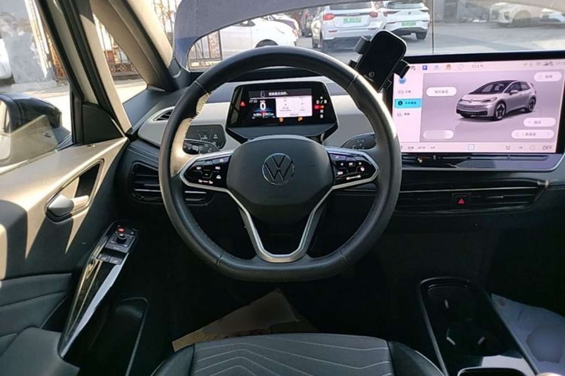 Used Volkswagen ID.3 2025 Smart Model Outstanding Oxygen Edition Steering Wheel