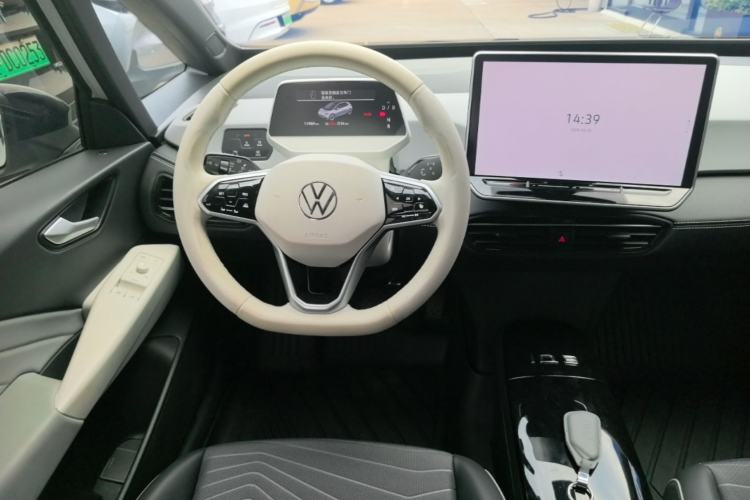 Used Volkswagen ID.3 2025 Smart Model Outstanding Oxygen Edition Steering Wheel