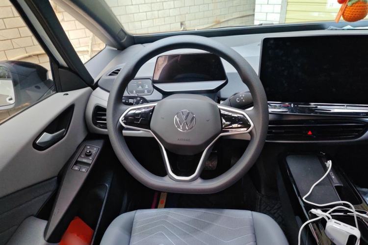 Used Volkswagen ID.3 2025 Revised Version Smart Edition Purely Intelligent Enjoyment Version Steering Wheel