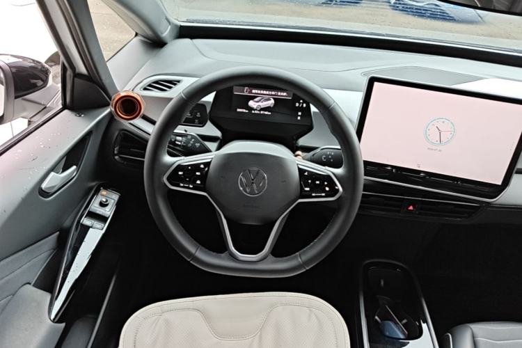 Used Volkswagen ID.3 2025 Smart Edition Outstanding Model Steering Wheel