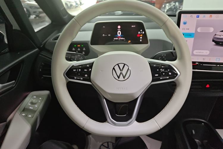 Used Volkswagen ID.3 2025 Smart Edition Outstanding Model Steering Wheel