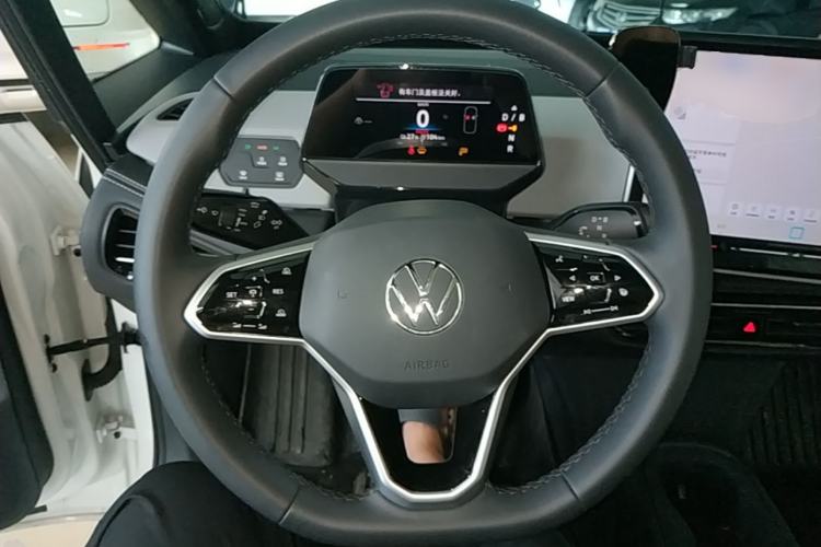 Used Volkswagen ID.3 2025 Smart Edition Outstanding Model Steering Wheel