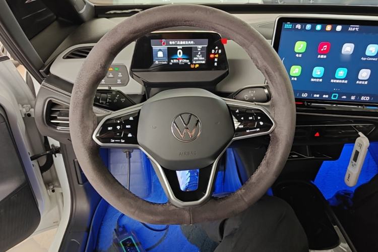 Used Volkswagen ID.3 2025 Smart Edition Outstanding Model Steering Wheel
