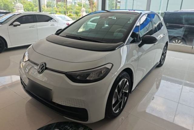 Used Volkswagen ID.3 2025 Smart Model Outstanding Oxygen Edition