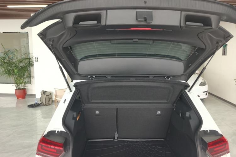 Used Volkswagen ID.3 2025 Revised Version Smart Edition Outstanding Grade Trunk