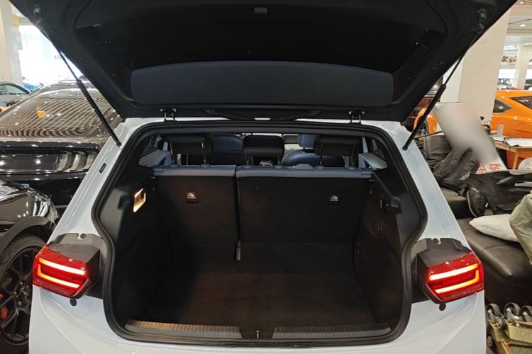 Used Volkswagen ID.3 2025 Revised Version Smart Edition Purely Intelligent Enjoyment Version Trunk