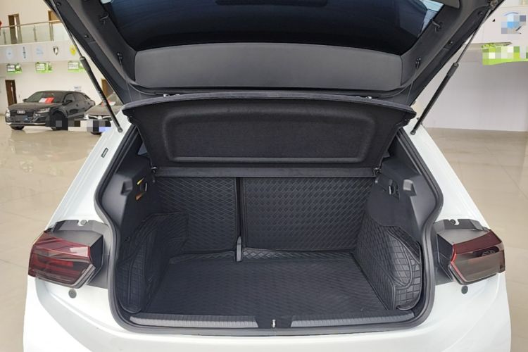 Used Volkswagen ID.3 2025 Smart Edition Outstanding Model Trunk