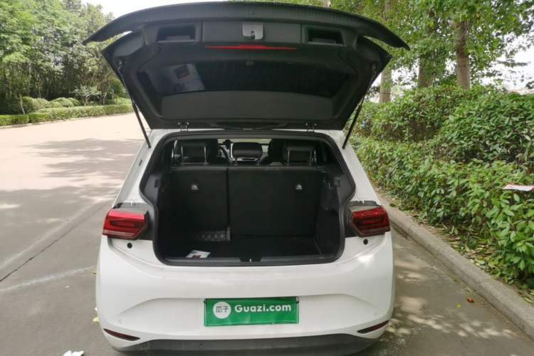 Used Volkswagen ID.3 2025 Smart Version Pure & Intelligent Enjoyment Edition Trunk