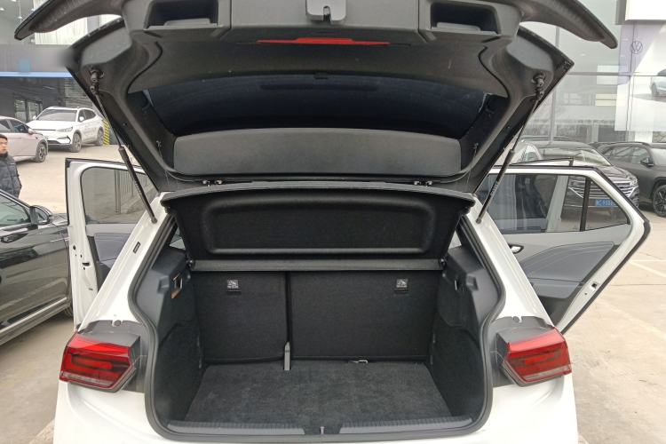 Used Volkswagen ID.3 2025 Revised Version Smart Edition Outstanding Grade Trunk