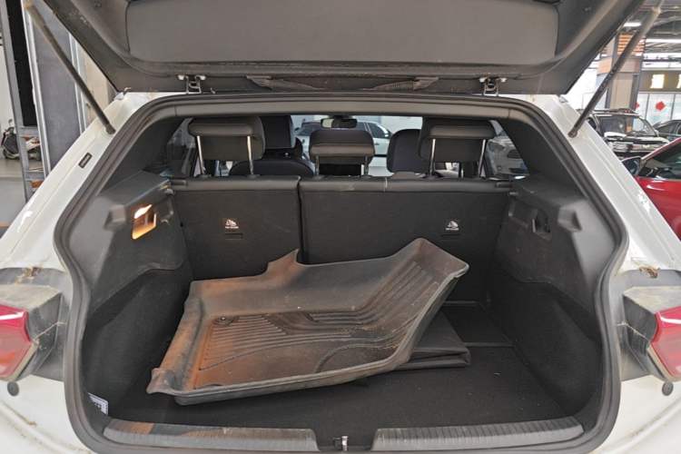 Used Volkswagen ID.3 2025 Smart Edition Outstanding Model Trunk