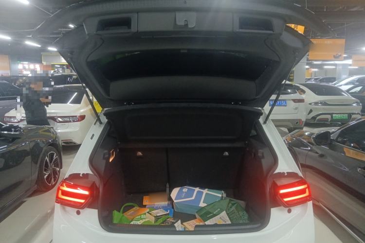 Used Volkswagen ID.3 2025 Smart Version Pure & Intelligent Enjoyment Edition Trunk