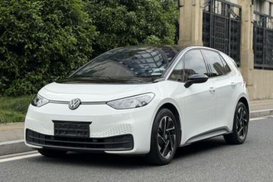 Used Volkswagen ID.3 2025 Smart Model Outstanding Oxygen Edition