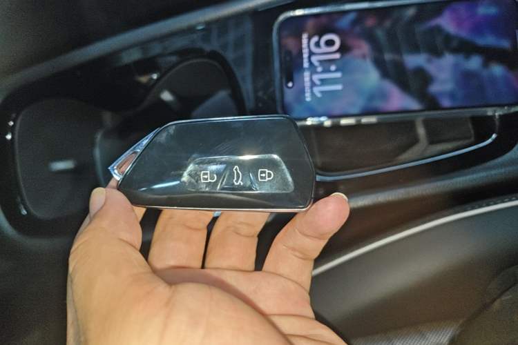 Used Volkswagen ID.3 2025 Smart Edition Outstanding Model Vehicle Key