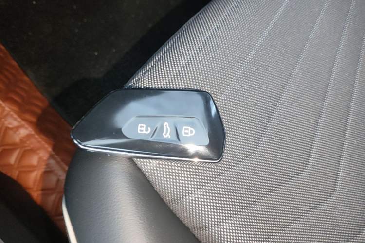 Used Volkswagen ID.3 2025 Smart Edition Outstanding Model Vehicle Key