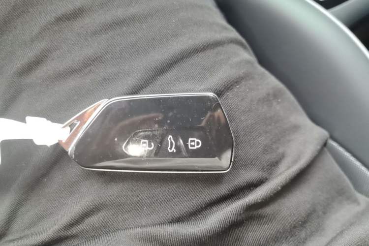 Used Volkswagen ID.3 2025 Smart Edition Outstanding Model Vehicle Key
