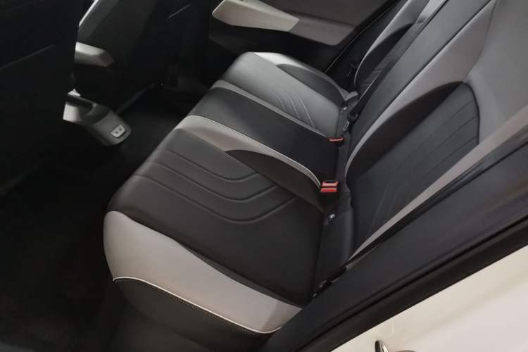 Used Volkswagen ID.3 2025 Smart Edition Ultra-Intelligent Version Interior 4