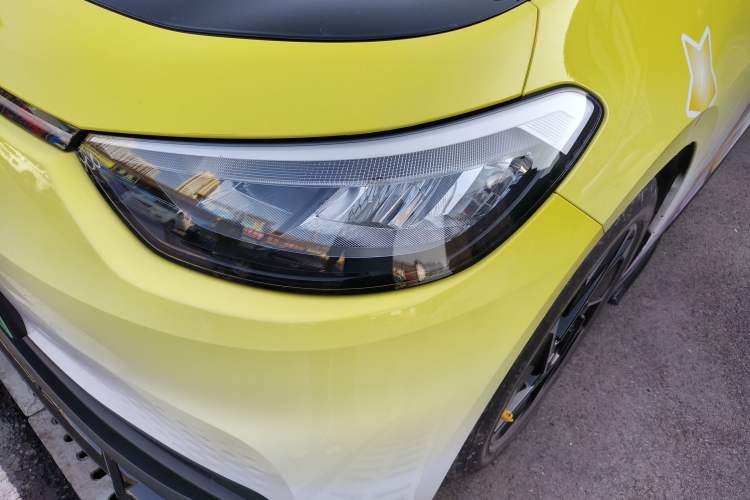 Used Volkswagen ID.3 2025 Smart Edition Outstanding Model Left Front Headlight