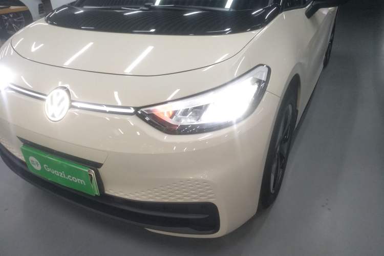 Used Volkswagen ID.3 2025 Smart Edition Outstanding Model Left Front Headlight