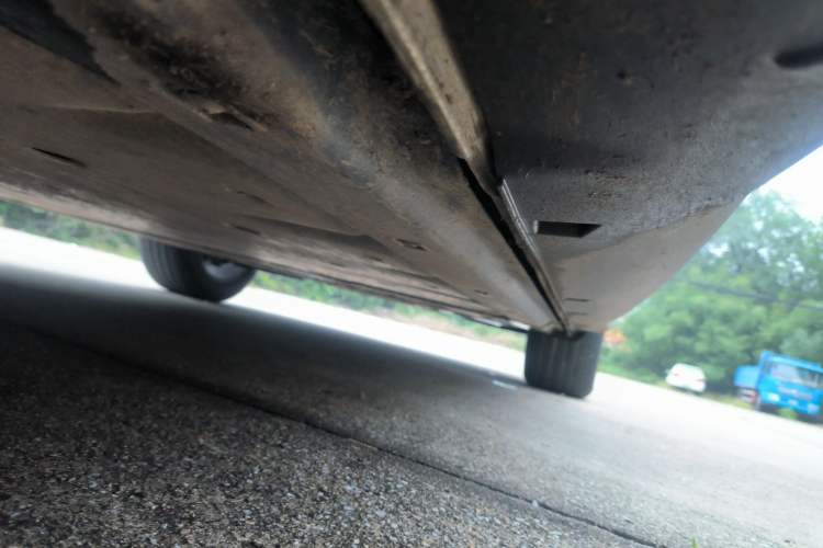 Used Volkswagen ID.3 2025 Smart Edition Ultra-Intelligent Oxygen Version Left Side Sill
