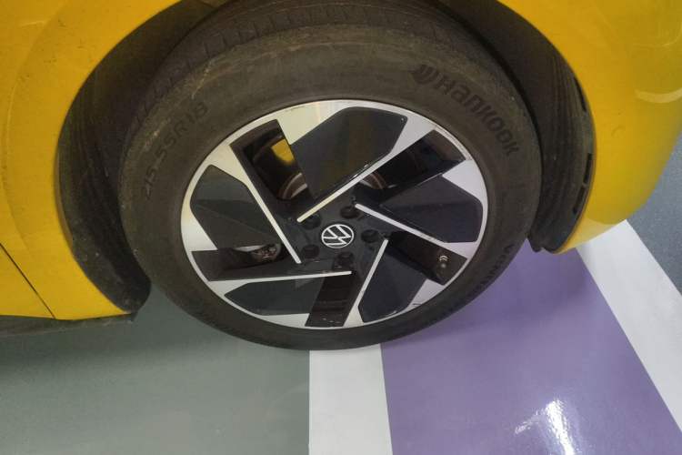 Used Volkswagen ID.3 2025 Smart Edition Ultra-Intelligent Version Right Front Wheel Hub