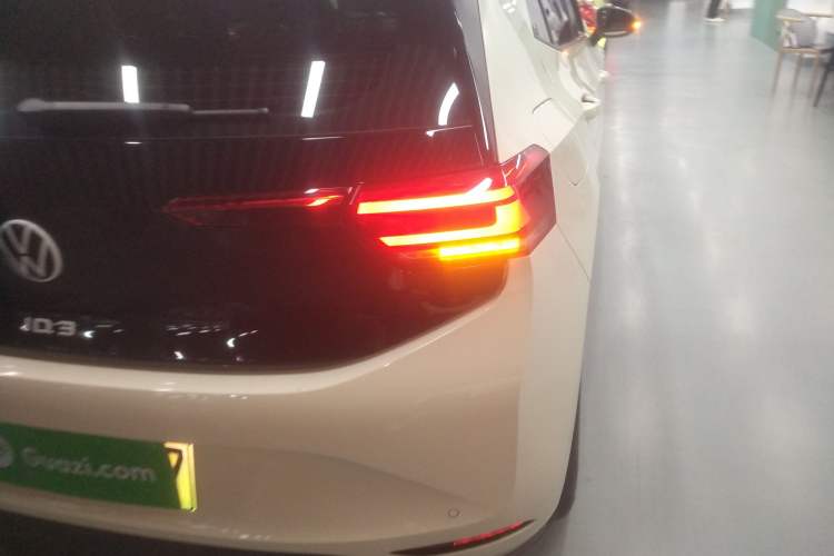 Used Volkswagen ID.3 2025 Smart Edition Outstanding Model Right Rear Taillight