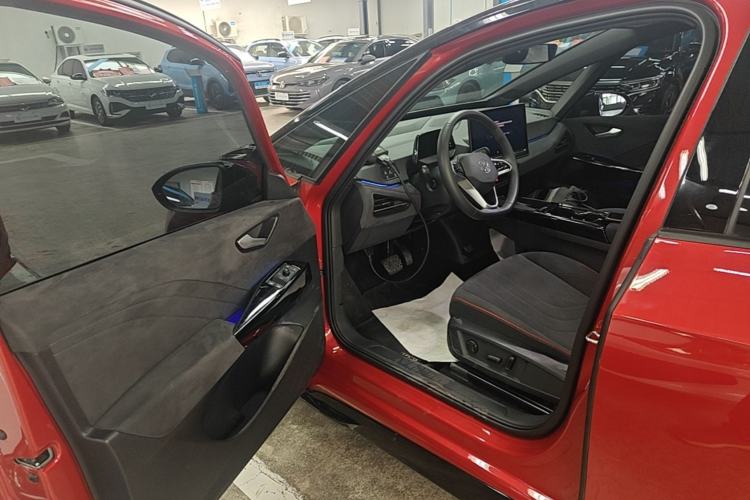 Used Volkswagen ID.3 2026 Smart Edition Advanced Intelligent GTX Kit Model Driver Seat