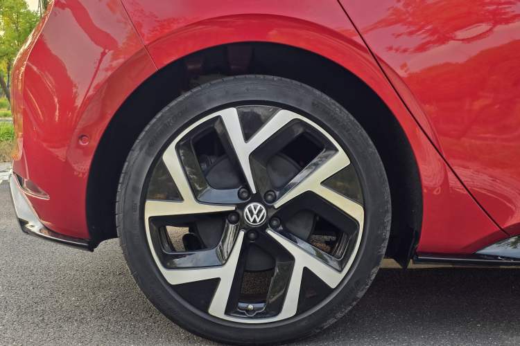 Used Volkswagen ID.3 2026 Smart Edition Advanced Intelligent GTX Kit Model Exterior 8