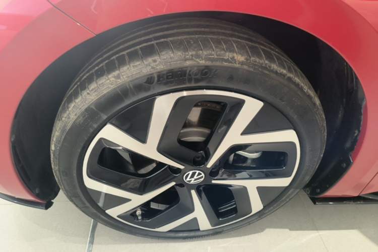 Used Volkswagen ID.3 2026 Smart Edition Advanced Intelligent GTX Kit Model Left Front Wheel Hub