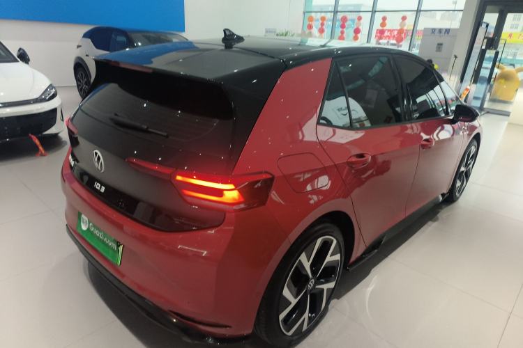 Used Volkswagen ID.3 2026 Smart Edition Advanced Intelligent GTX Kit Model Rear Right 45 Deg