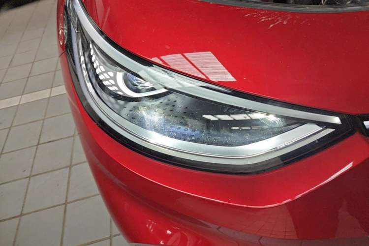 Used Volkswagen ID.3 2026 Smart Edition Outstanding GTX Kit Model Right Front Headlight