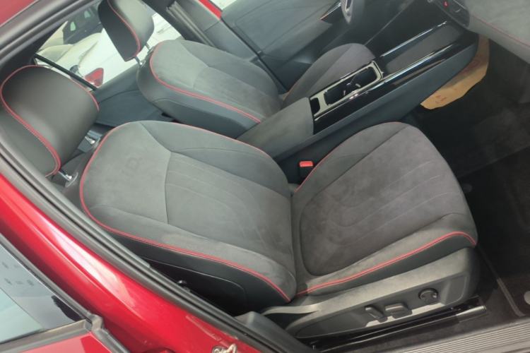 Used Volkswagen ID.3 2026 Smart Edition Advanced Intelligent GTX Kit Model Right Front Seat