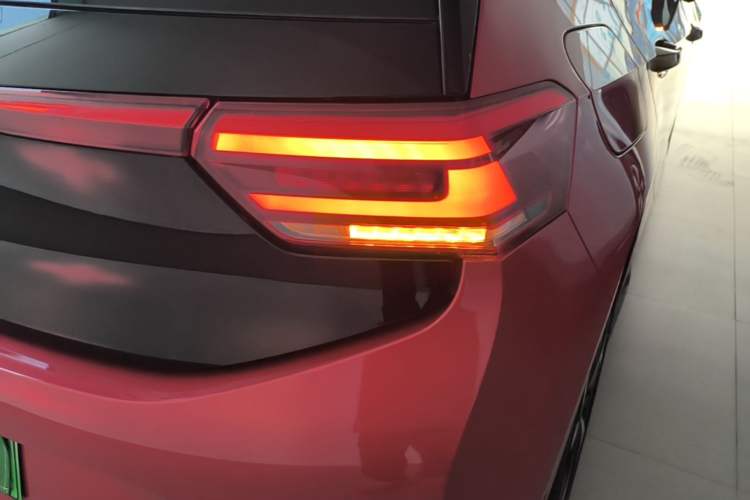 Used Volkswagen ID.3 2026 Smart Edition Advanced Intelligent GTX Kit Model Right Rear Taillight