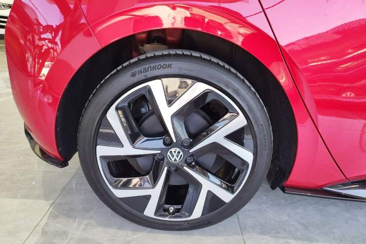 Used Volkswagen ID.3 2026 Smart Edition Advanced Intelligent GTX Kit Model Right Rear Wheel Hub