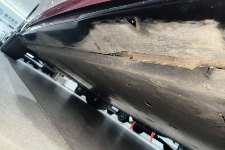 Used Volkswagen ID.3 2026 Smart Edition Advanced Intelligent GTX Kit Model Right Side Sill