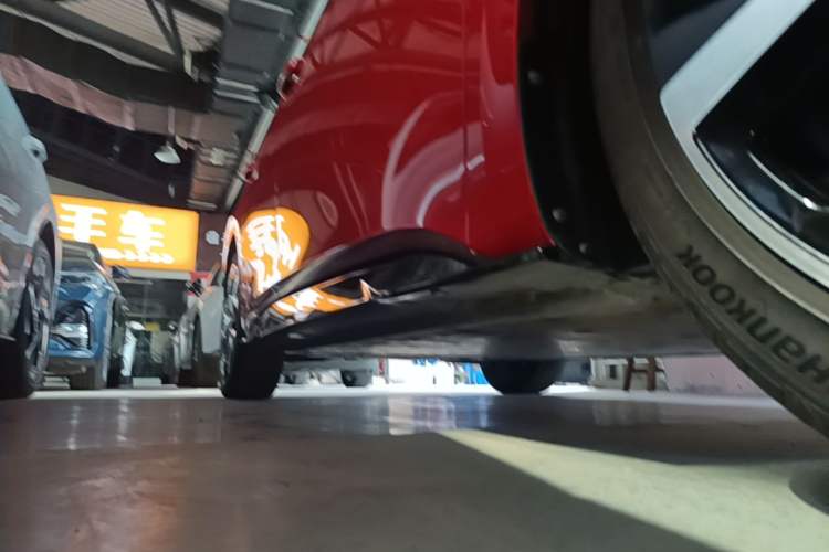 Used Volkswagen ID.3 2026 Smart Edition Advanced Intelligent GTX Kit Model Right Side Sill