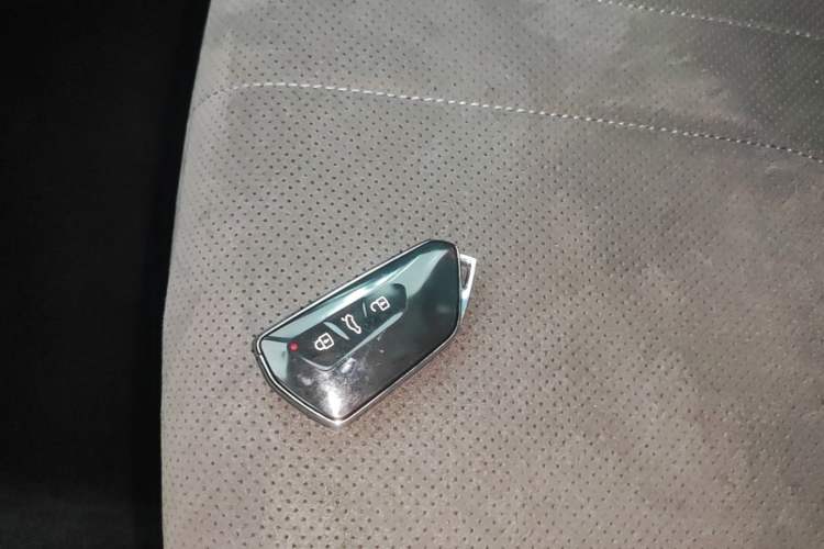 Used Volkswagen ID.3 2026 Smart Edition Advanced Intelligent GTX Kit Model Vehicle Key
