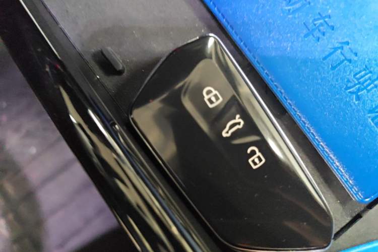 Used Volkswagen ID.3 2026 Smart Edition Outstanding GTX Kit Model Vehicle Key