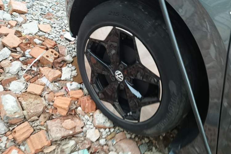 Used Volkswagen ID.3 2026 Model Smart Edition Outstanding Version Right Rear Wheel Hub