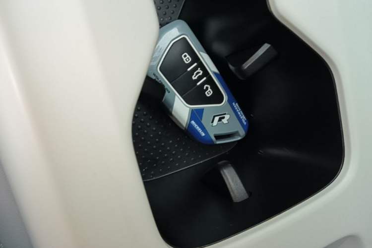 Used Volkswagen ID.3 2026 Model Smart Edition Outstanding Version Vehicle Key
