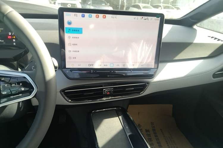 Used Volkswagen ID.3 2026 Model Smart Edition Outstanding Version Audio And AC Panel