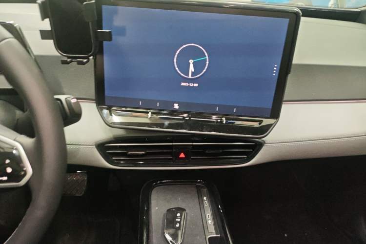 Used Volkswagen ID.3 2026 Model Smart Edition Outstanding Version Audio And AC Panel