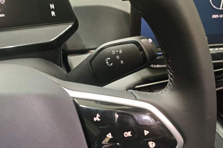 Used Volkswagen ID.3 2026 Model Smart Edition Outstanding Version Gear Lever