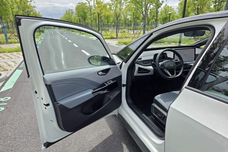 Used Volkswagen ID.3 2026 Model Smart Edition Extreme Intelligence Version Interior 4