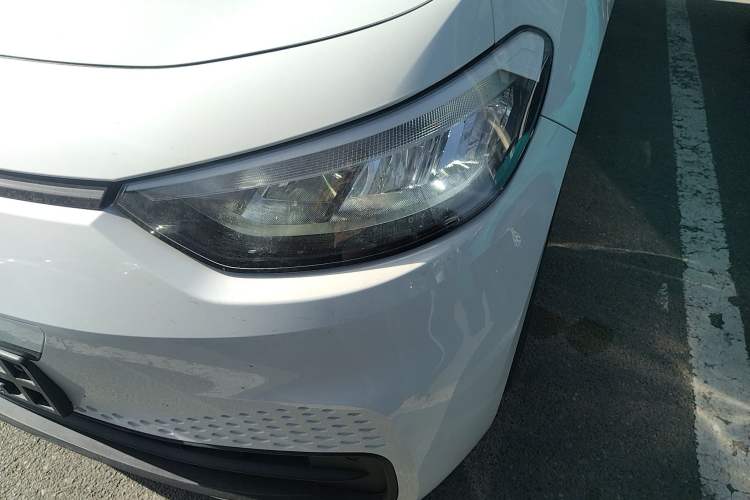 Used Volkswagen ID.3 2026 Model Smart Edition Outstanding Version Left Front Headlight