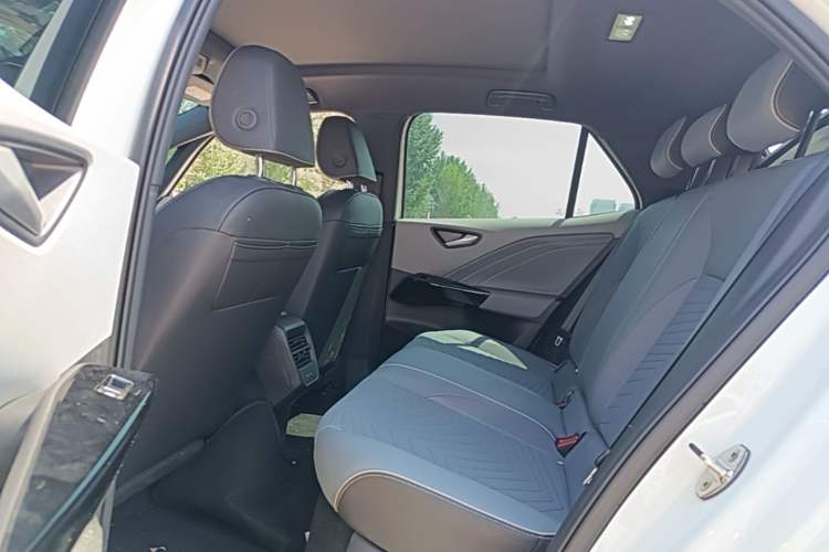 Used Volkswagen ID.3 2026 Model Smart Edition Pure Intelligent Enjoyment Version Left Rear Seat
