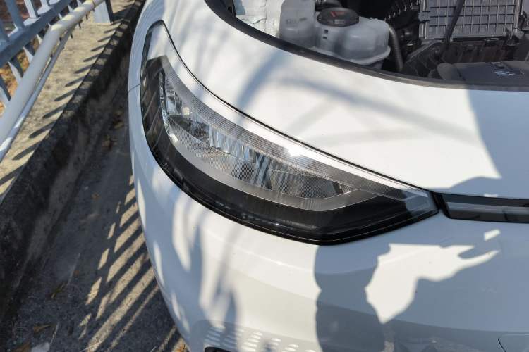Used Volkswagen ID.3 2026 Model Smart Edition Pure Intelligent Enjoyment Version Right Front Headlight